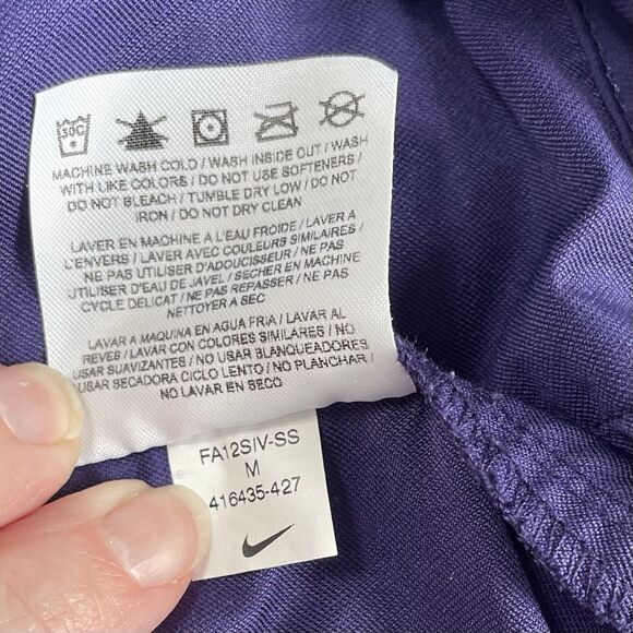 NIKE Golf Women's 1/4 Zip Pullover Jacket Windbreaker Purple Size Medium - Picture 9 of 11